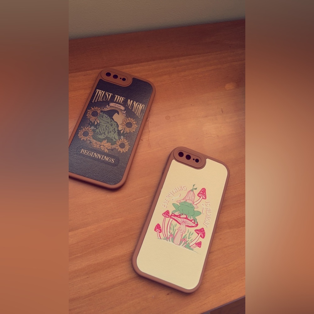 2 Iphone 8 Plus Frog Design Phonecases